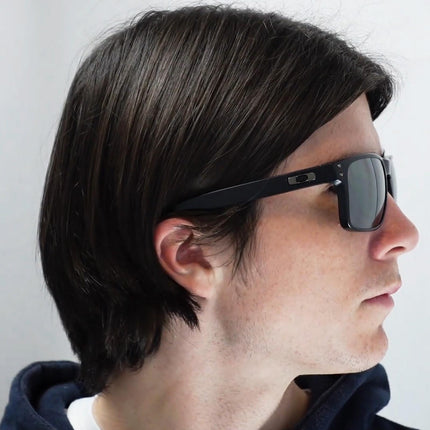 Oakley Holbrook OO9102 E8 Sunglasses